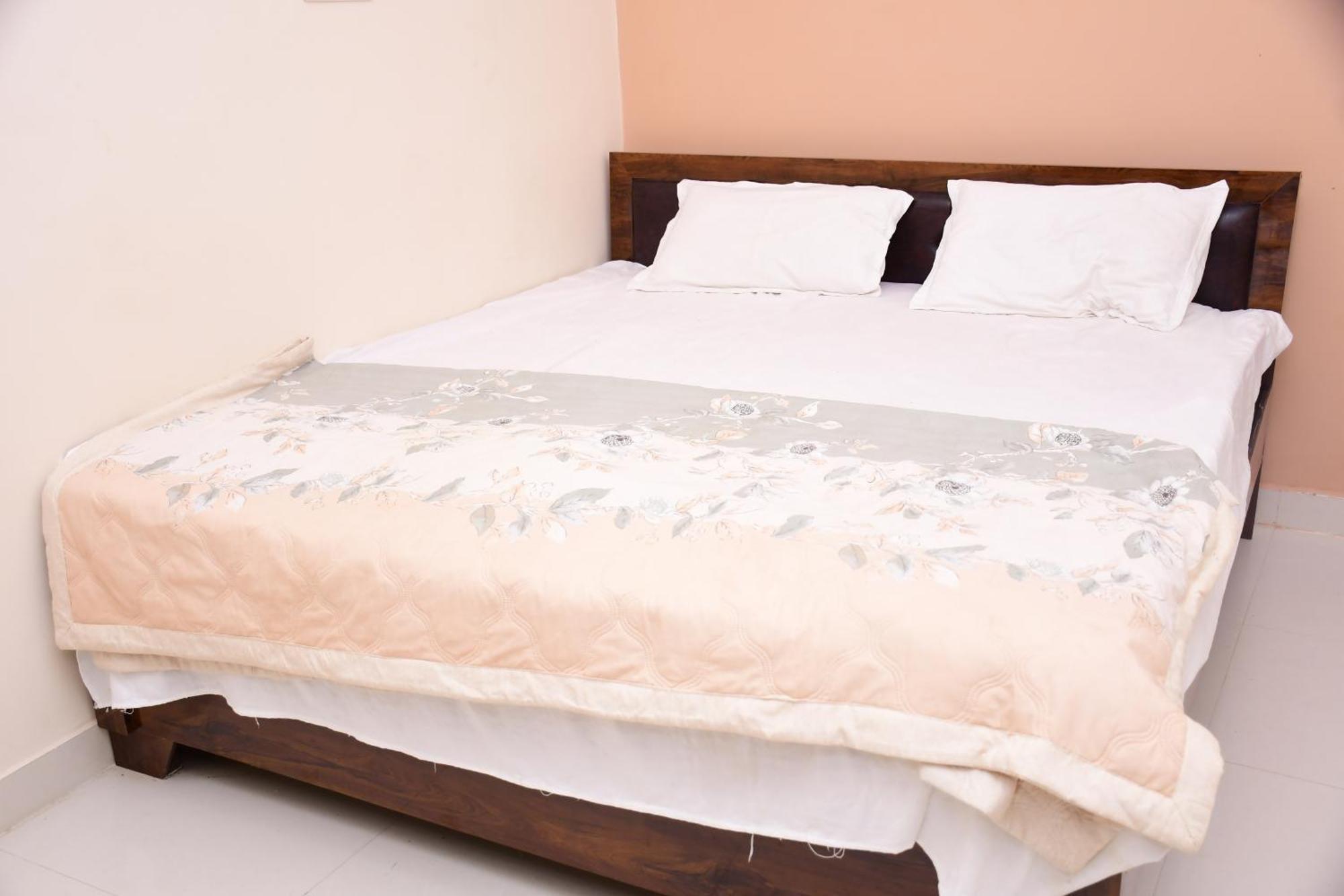 Shree Ram Hotel Ayodhya Kültér fotó